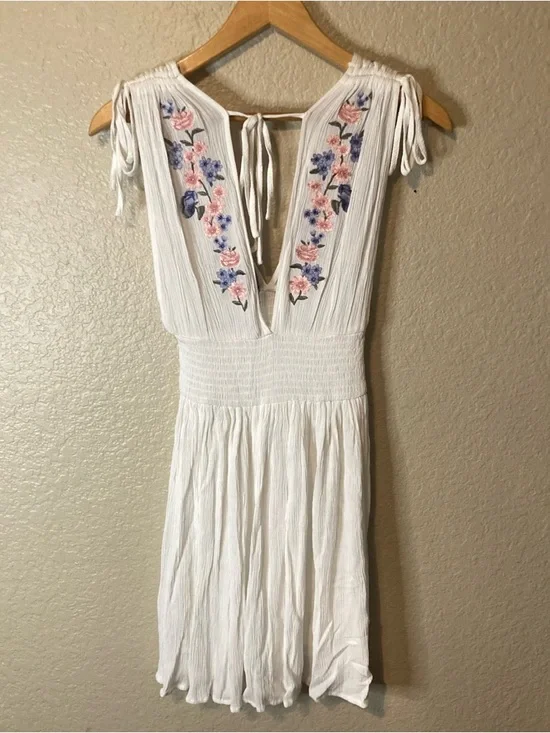 Forever 21 Boho Cottage Core Festival Floral Beachwear Smocked Waist Size Small - Picture 10 of 15
